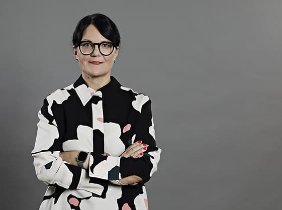 Porträttbild på TCO:s ordförande Therese Svanström